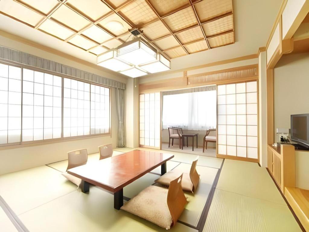 Kamisuwa Station Hotel Exteriör bild
