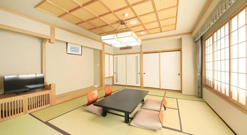 Kamisuwa Station Hotel Exteriör bild